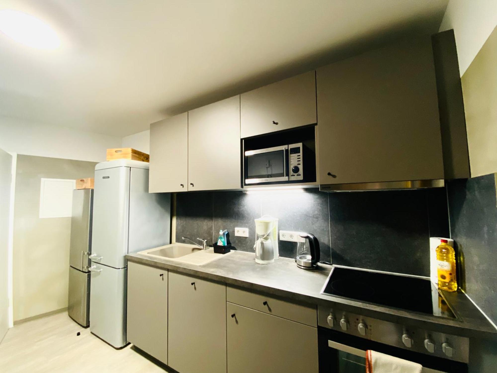 Phoenix Apartments - Monteurwohnung Mit Riesiger Parkflaeche Bielefeld Exteriör bild